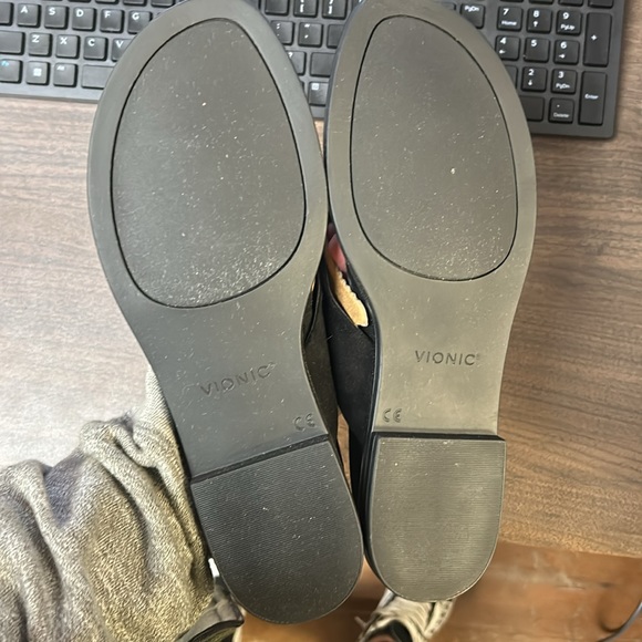 Vionic Women's Agave Sandals - Picture 3 of 6